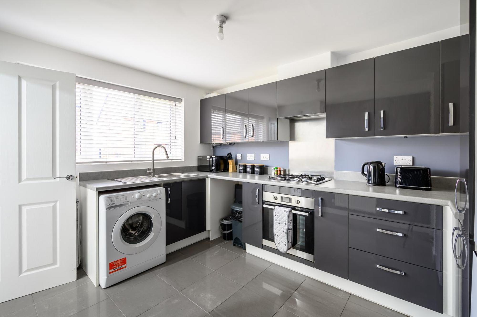 Casa vacanze Sleeps 5, City Centre Close, Manchester, Free Fast Wi-Fi, Free Parking, 55-Inch Tv, Self-Check In - Contractors! *