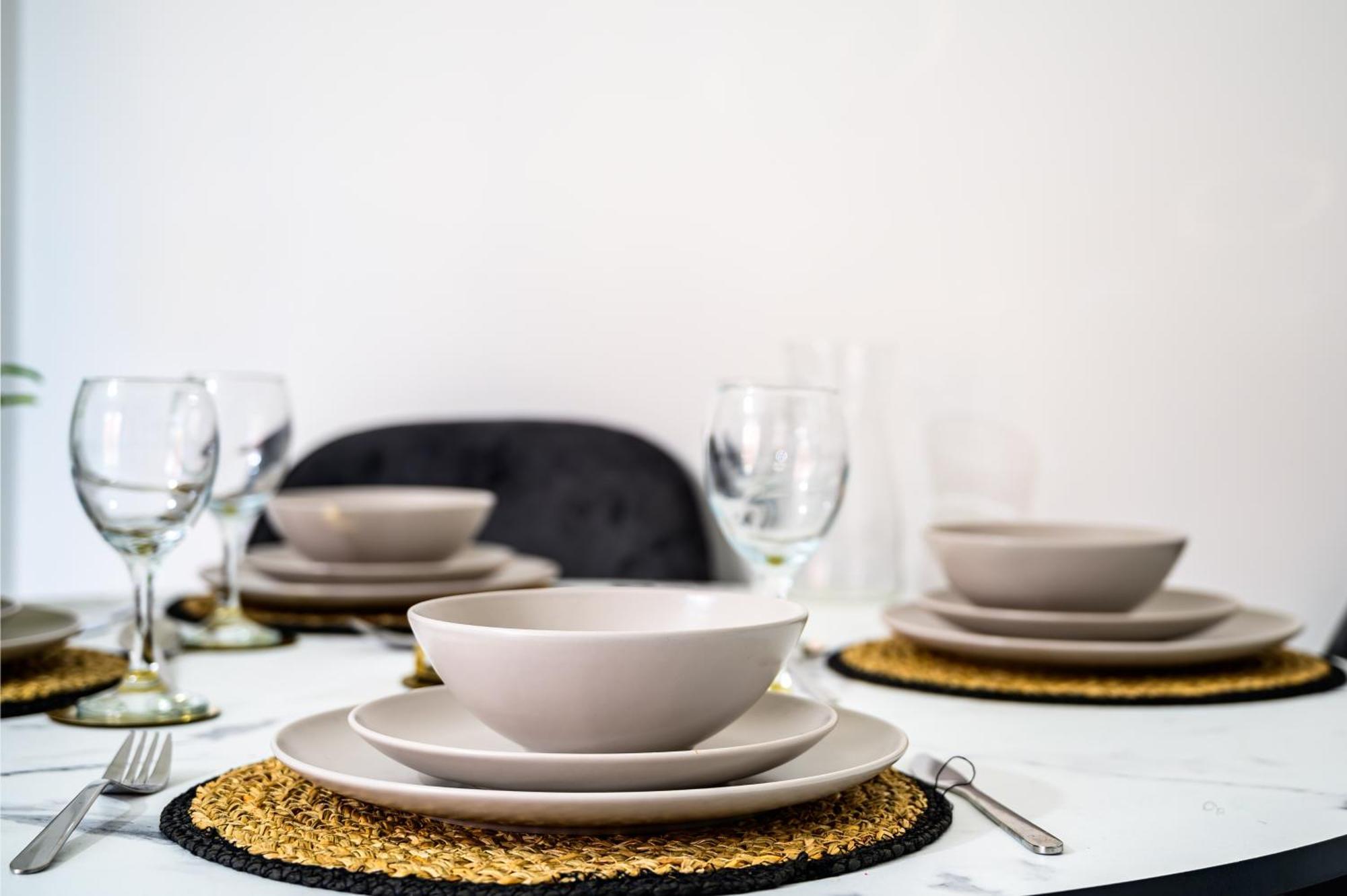 Casa vacanze Sleeps 5, City Centre Close, Manchester, Free Fast Wi-Fi, Free Parking, 55-Inch Tv, Self-Check In - Contractors! Manchester